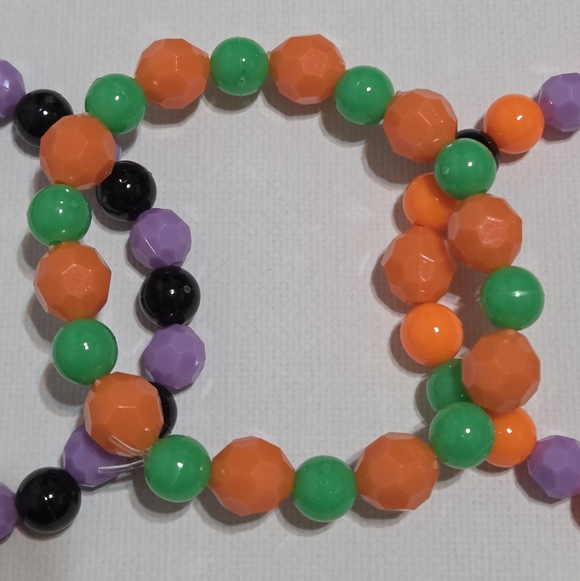 Hand Crafted Vibrant Beaded Kids Bracelets - Picture 3 of 4